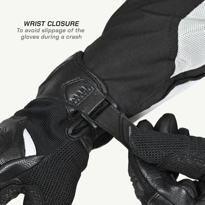 VIATERRA HOLESHOT – SHORT MOTORCYCLE RIDING GLOVES FOR MEN