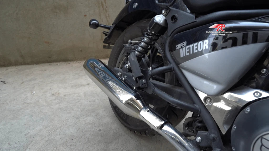 Royal Enfield Super Meteor 650 Red Rooster Astral Exhaust